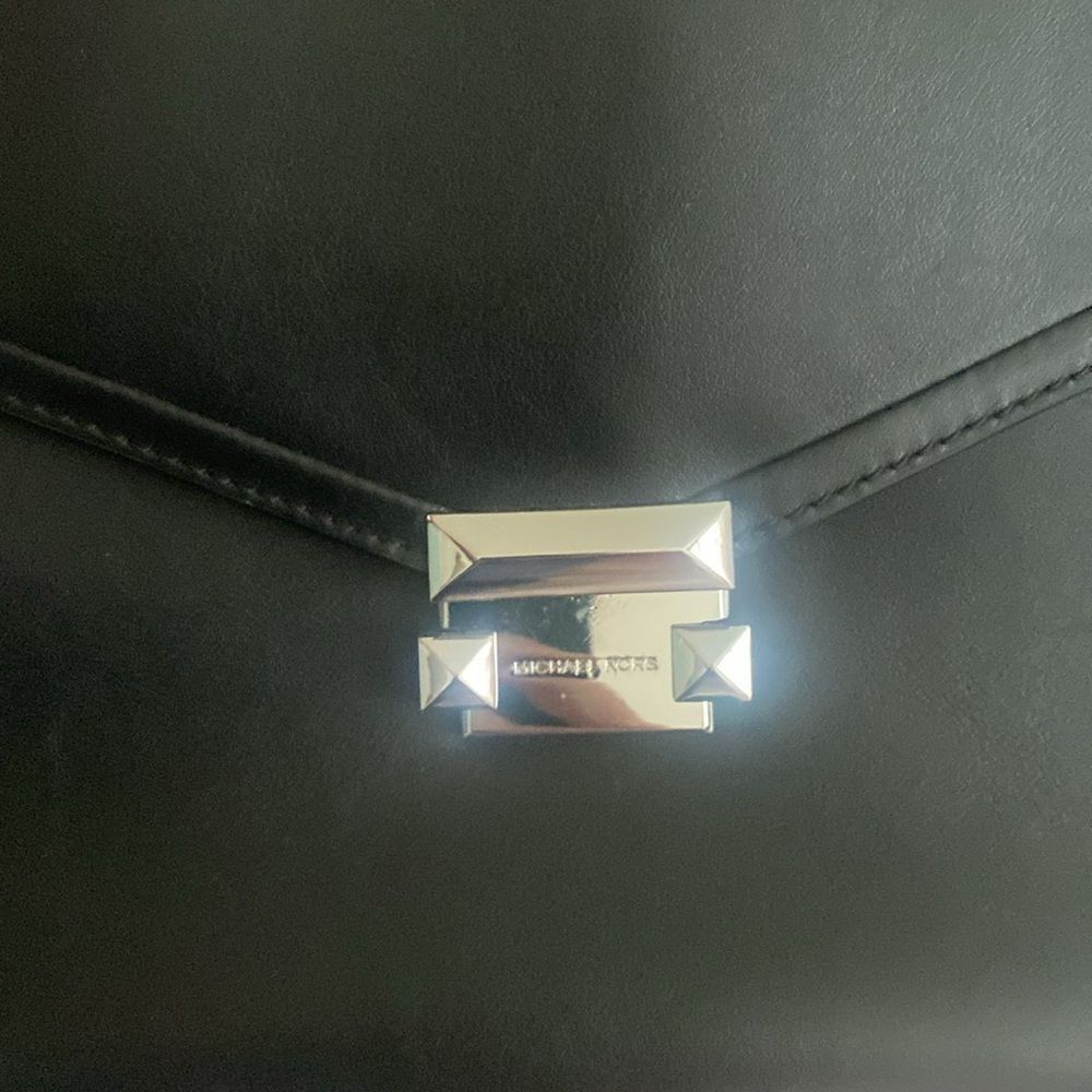 Michael kors bag - Picture 2 of 6